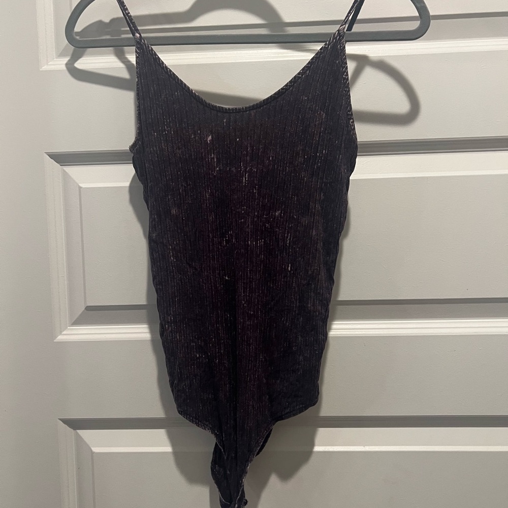 American Eagle distressed grey bodysuit